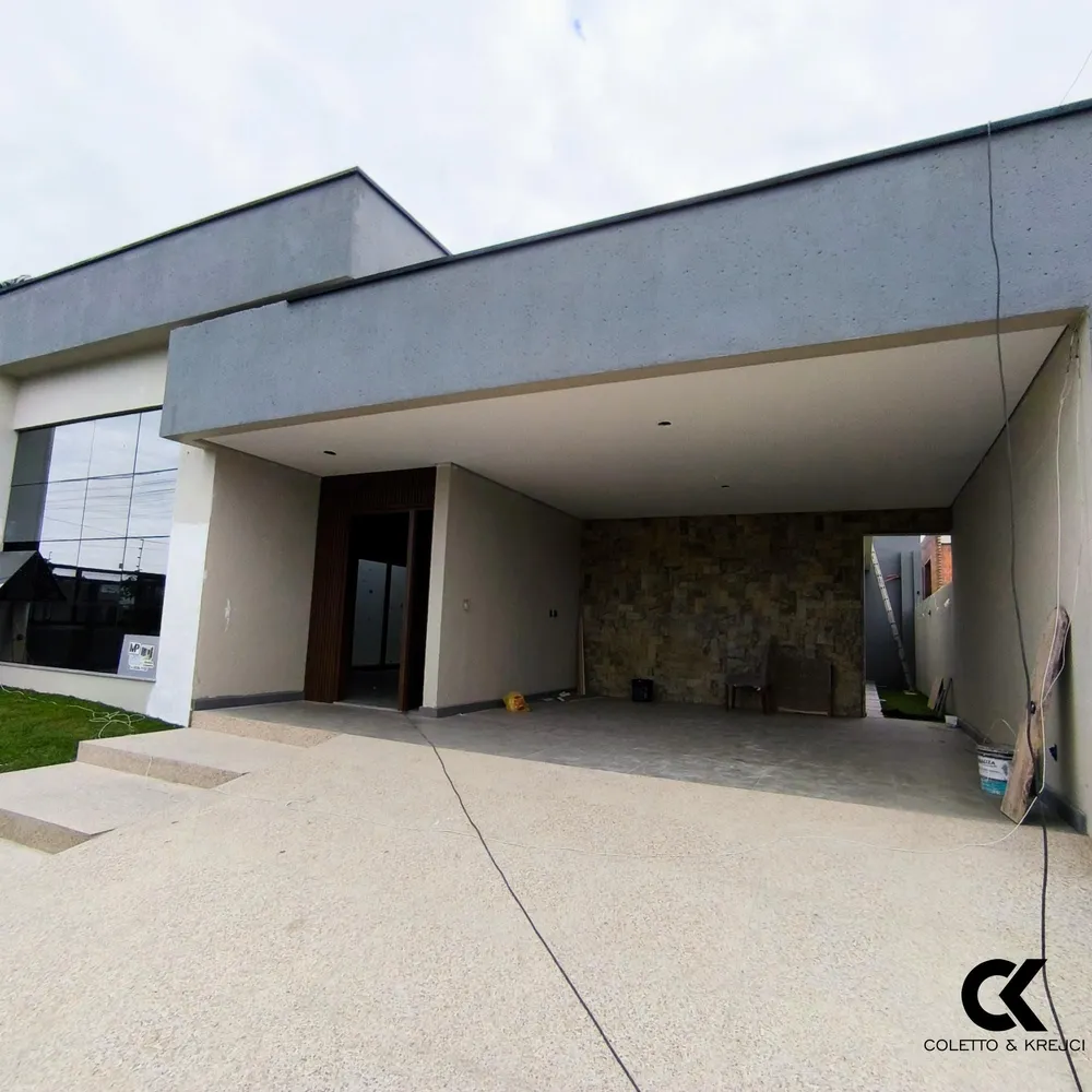 Casa, 4 quartos, 240 m² - Foto 2