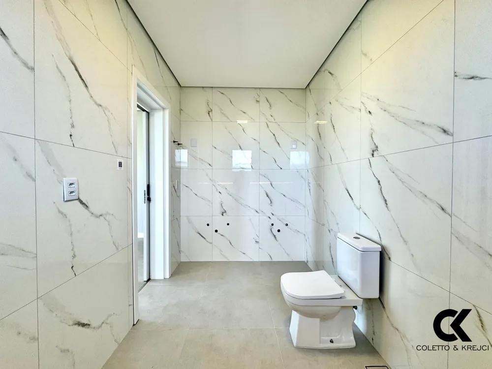 Casa, 3 quartos, 203 m² - Foto 4