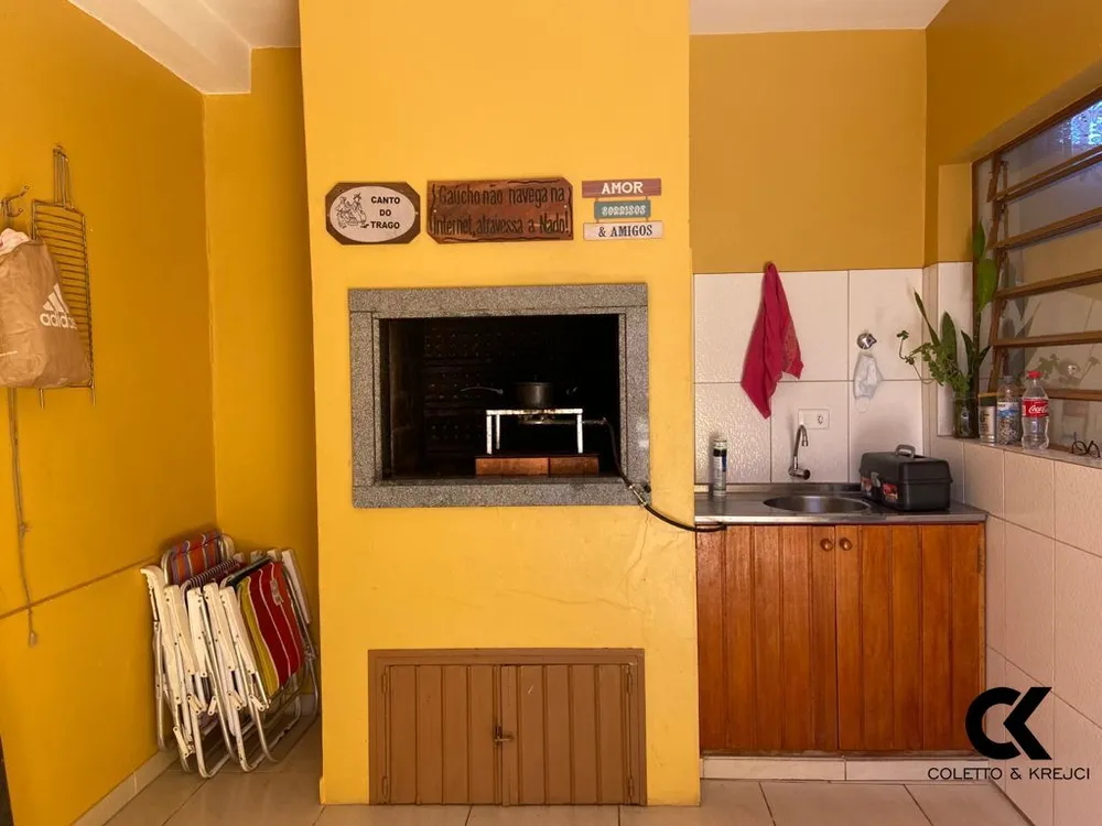 Casa, 3 quartos, 182 m² - Foto 2