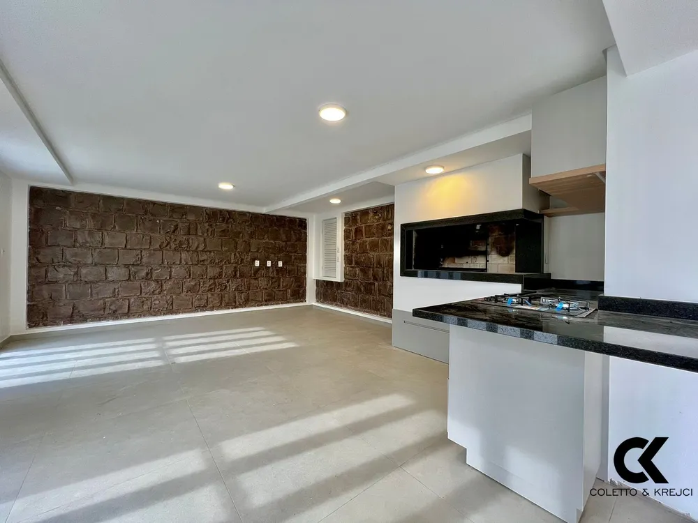 Casa, 3 quartos, 300 m² - Foto 3