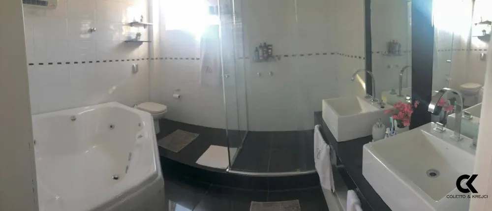 Apartamento, 3 quartos, 252 m² - Foto 11