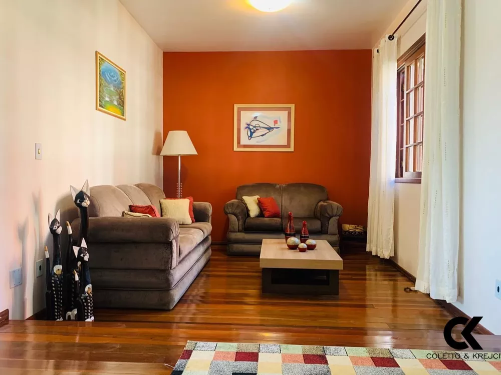 Casa, 3 quartos, 250 m² - Foto 2
