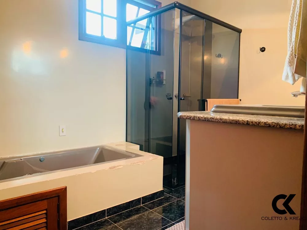 Casa, 3 quartos, 250 m² - Foto 12