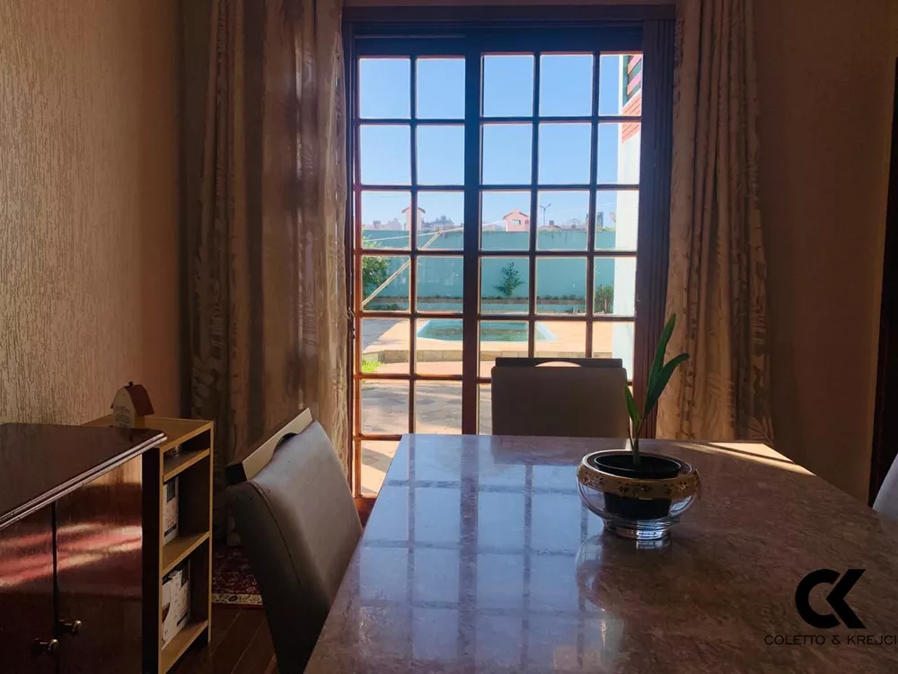 Casa, 3 quartos, 250 m² - Foto 16