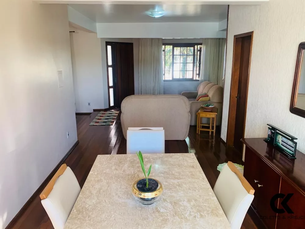 Casa, 3 quartos, 250 m² - Foto 6