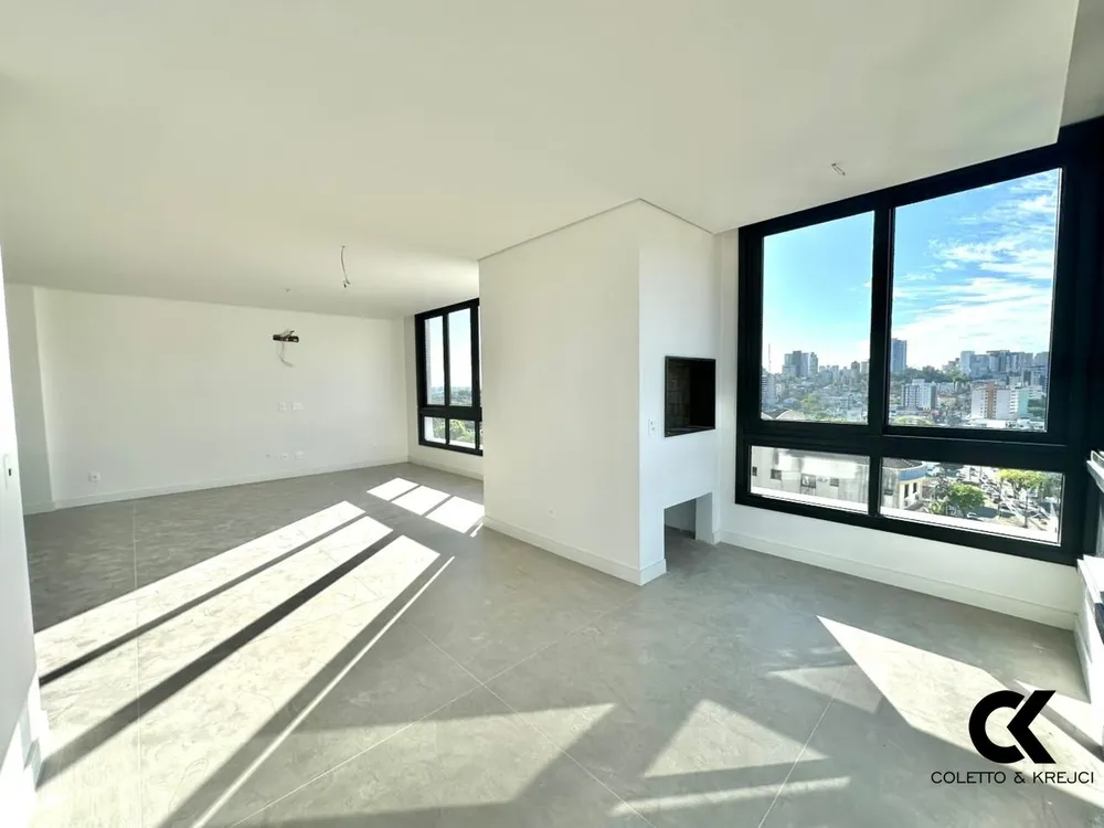 Apartamento, 3 quartos, 135 m² - Foto 1