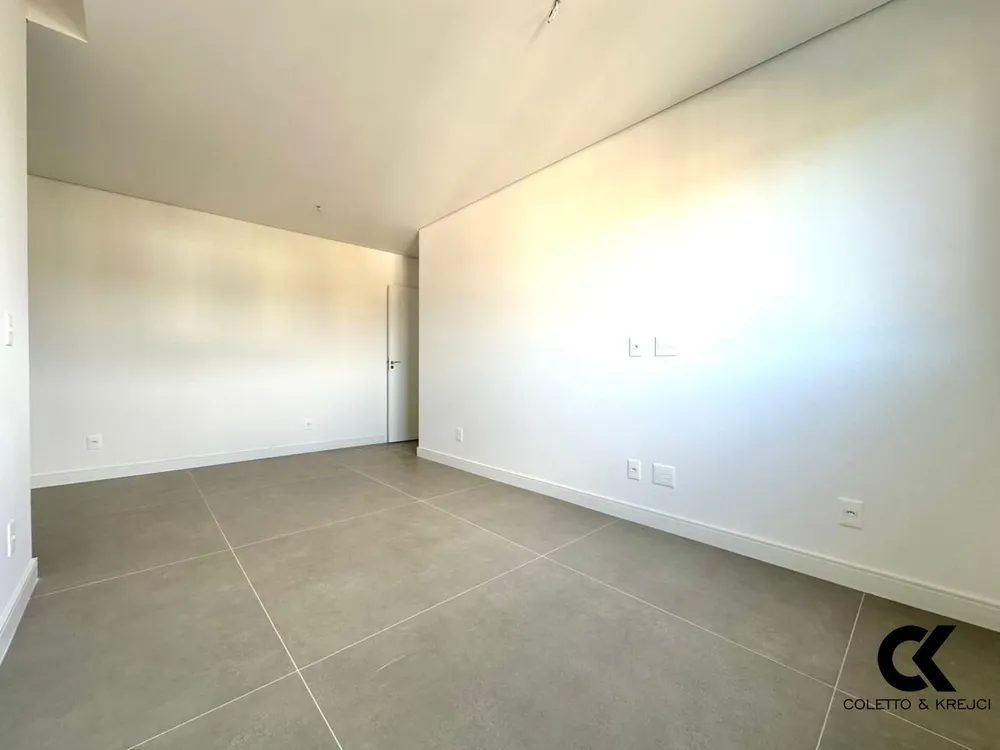 Apartamento, 3 quartos, 135 m² - Foto 4