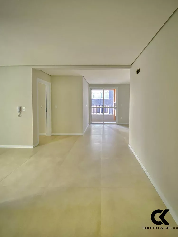 Apartamento, 2 quartos, 83 m² - Foto 2