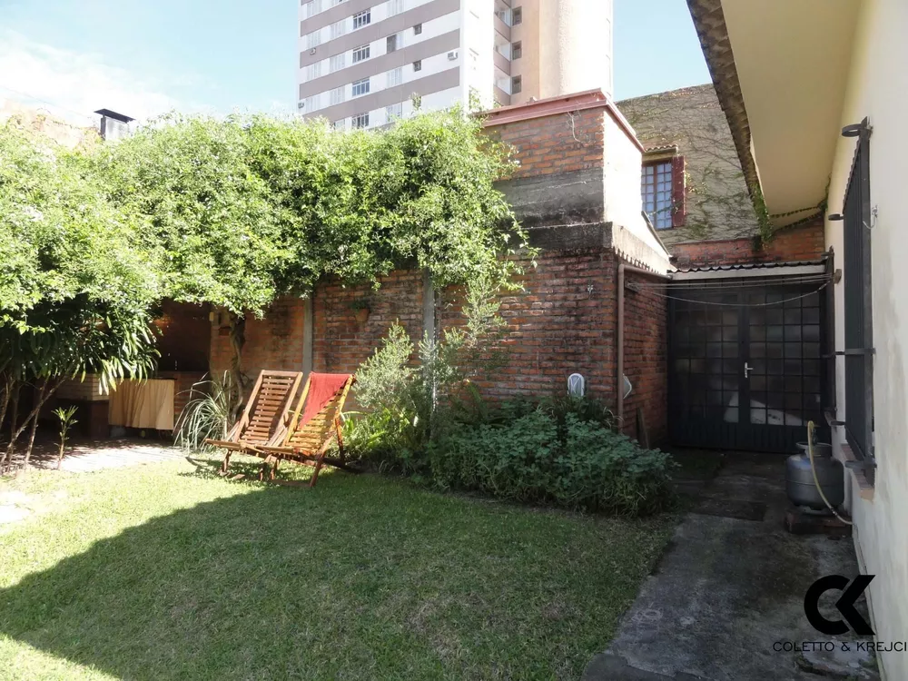 Casa, 5 quartos, 237 m² - Foto 4