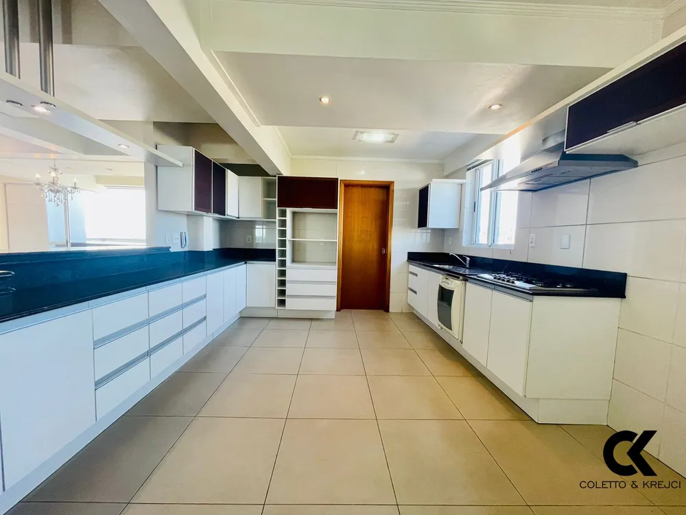 Cobertura, 4 quartos, 353 m² - Foto 5