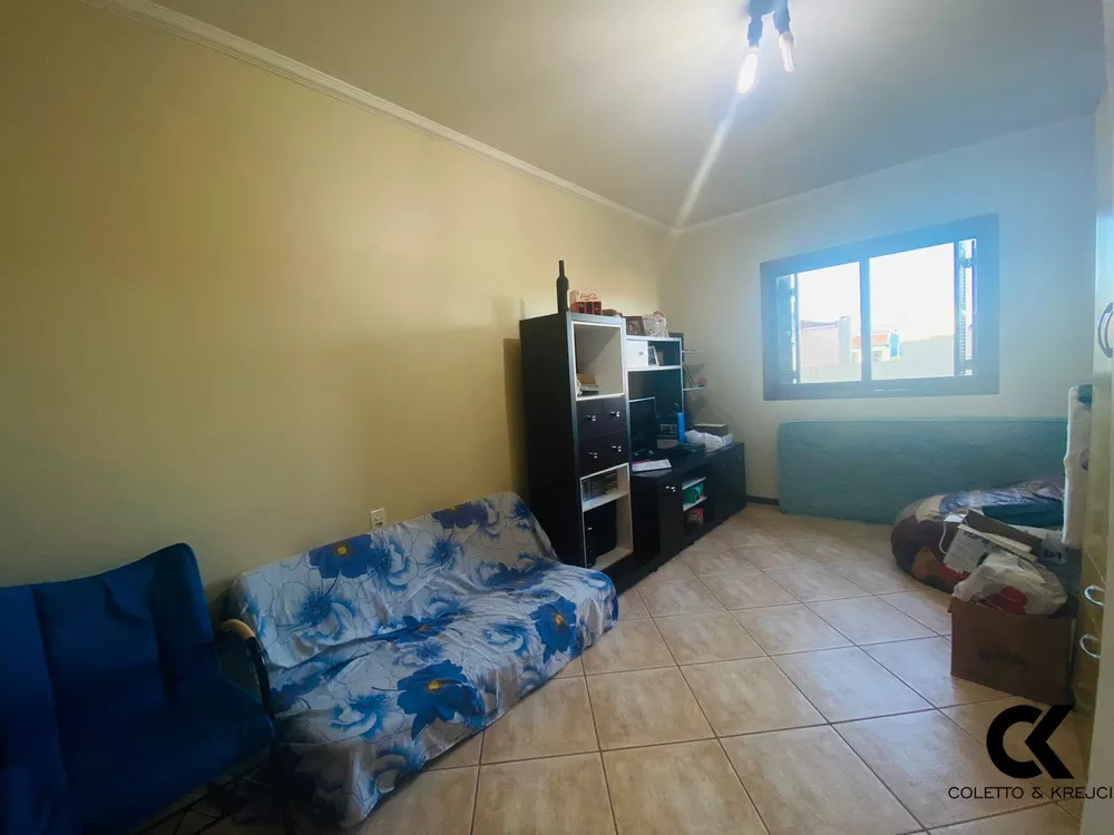 Casa, 3 quartos, 200 m² - Foto 2