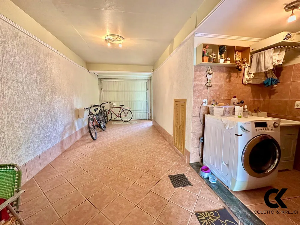 Casa, 3 quartos, 228 m² - Foto 8