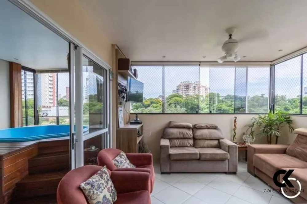 Apartamento, 3 quartos, 124 m² - Foto 1