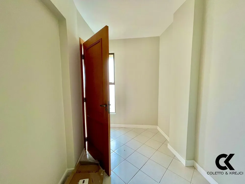 Cobertura, 4 quartos, 259 m² - Foto 6