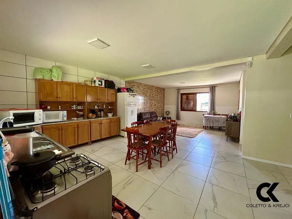 Casa, 3 quartos, 170 m² - Foto 2