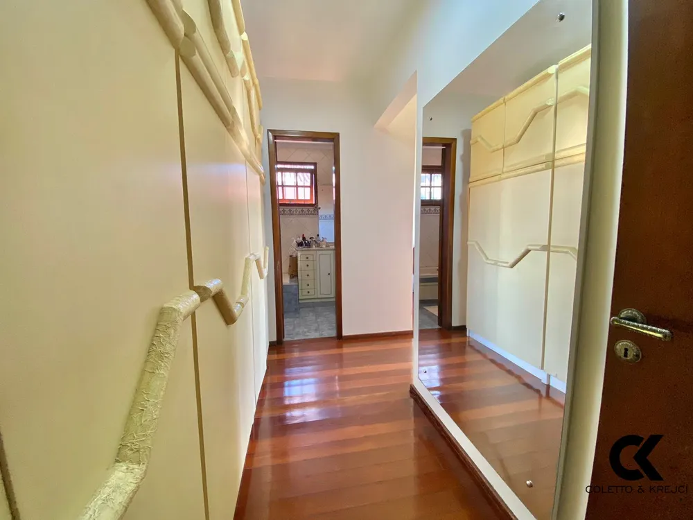 Casa, 4 quartos, 300 m² - Foto 15