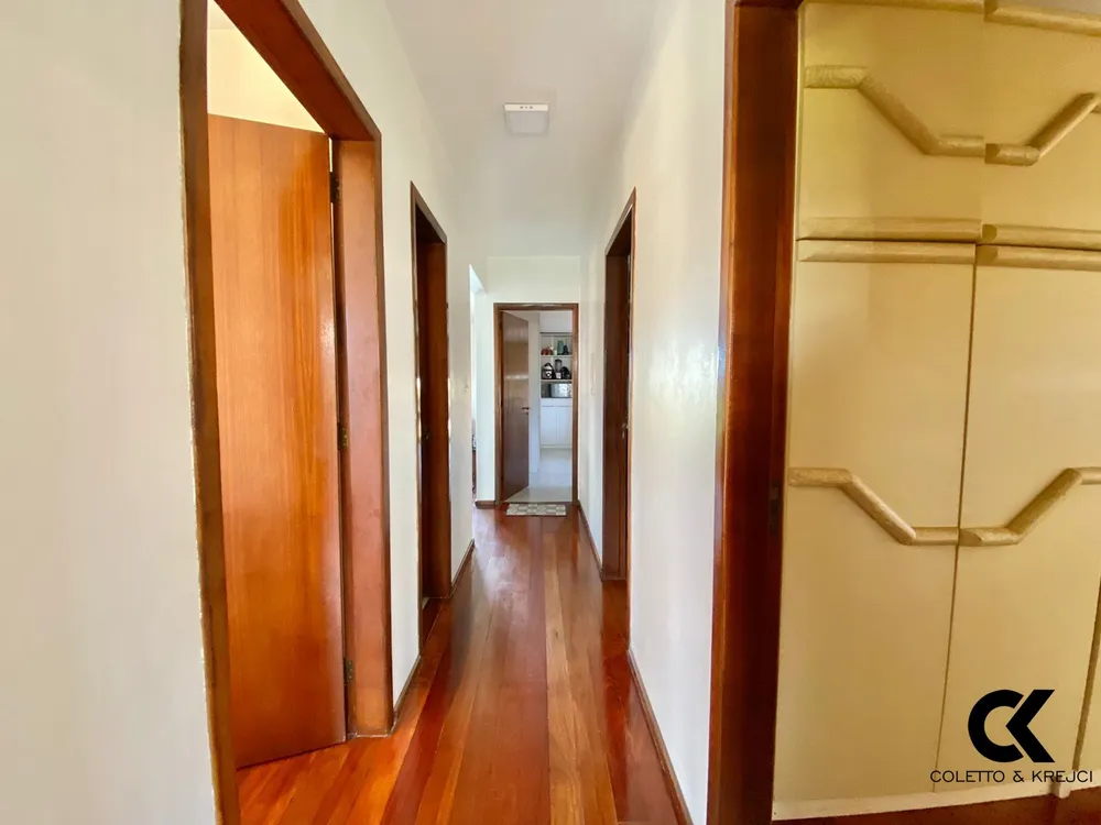 Casa, 4 quartos, 300 m² - Foto 13