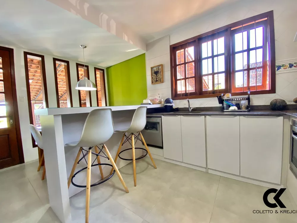 Casa, 4 quartos, 300 m² - Foto 5