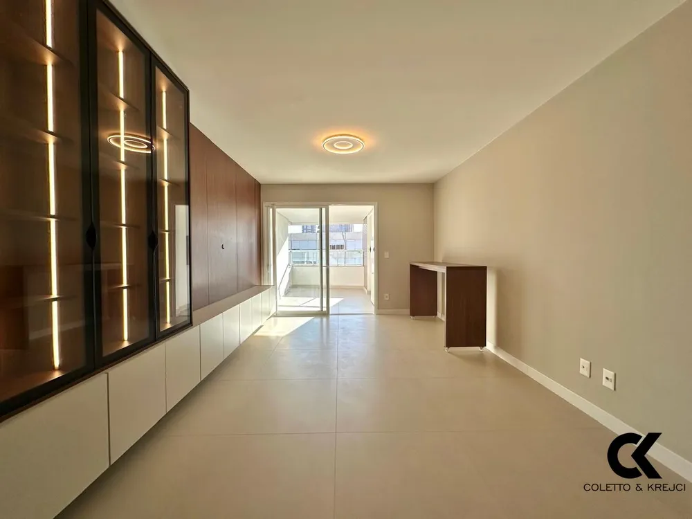 Apartamento, 3 quartos, 116 m² - Foto 1