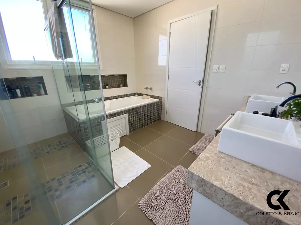 Casa, 4 quartos, 609 m² - Foto 7