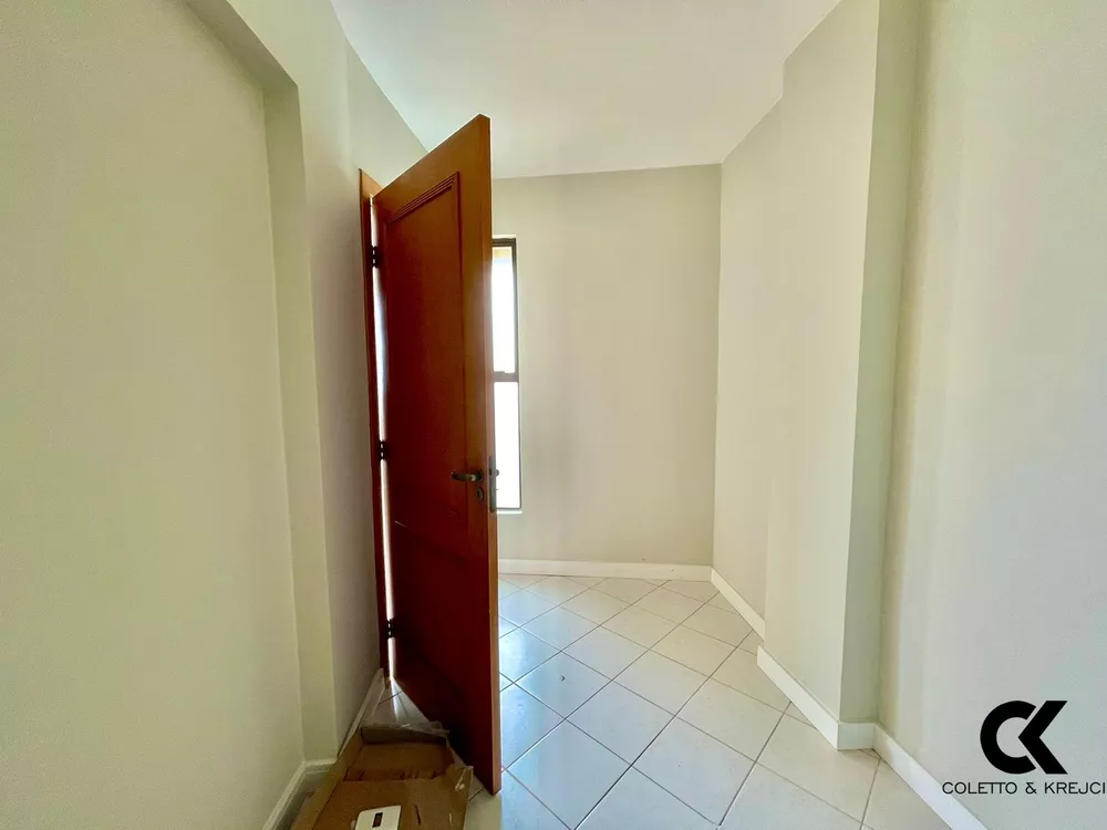 Cobertura, 4 quartos, 259 m² - Foto 7