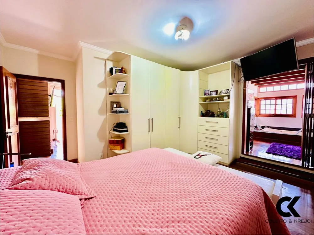 Cobertura, 4 quartos, 211 m² - Foto 6