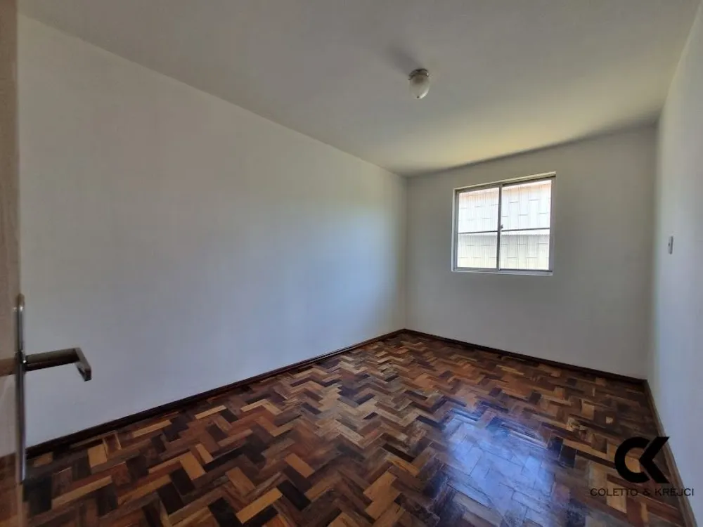 Casa, 4 quartos, 262 m² - Foto 6