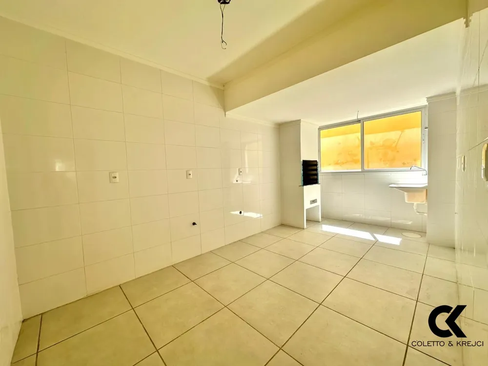 Casa, 3 quartos, 264 m² - Foto 1
