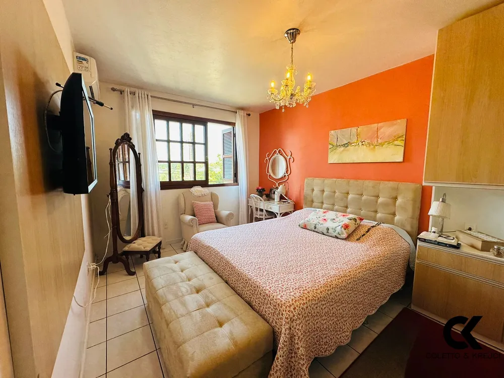 Casa, 3 quartos, 264 m² - Foto 5