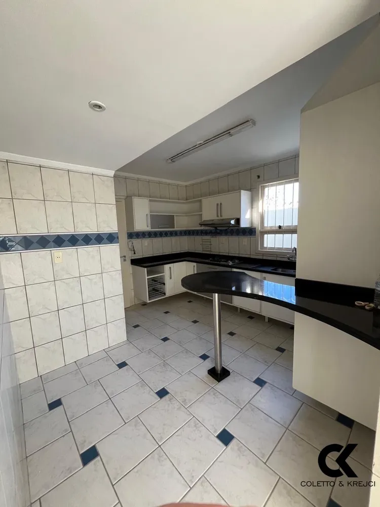 Casa, 4 quartos, 290 m² - Foto 5