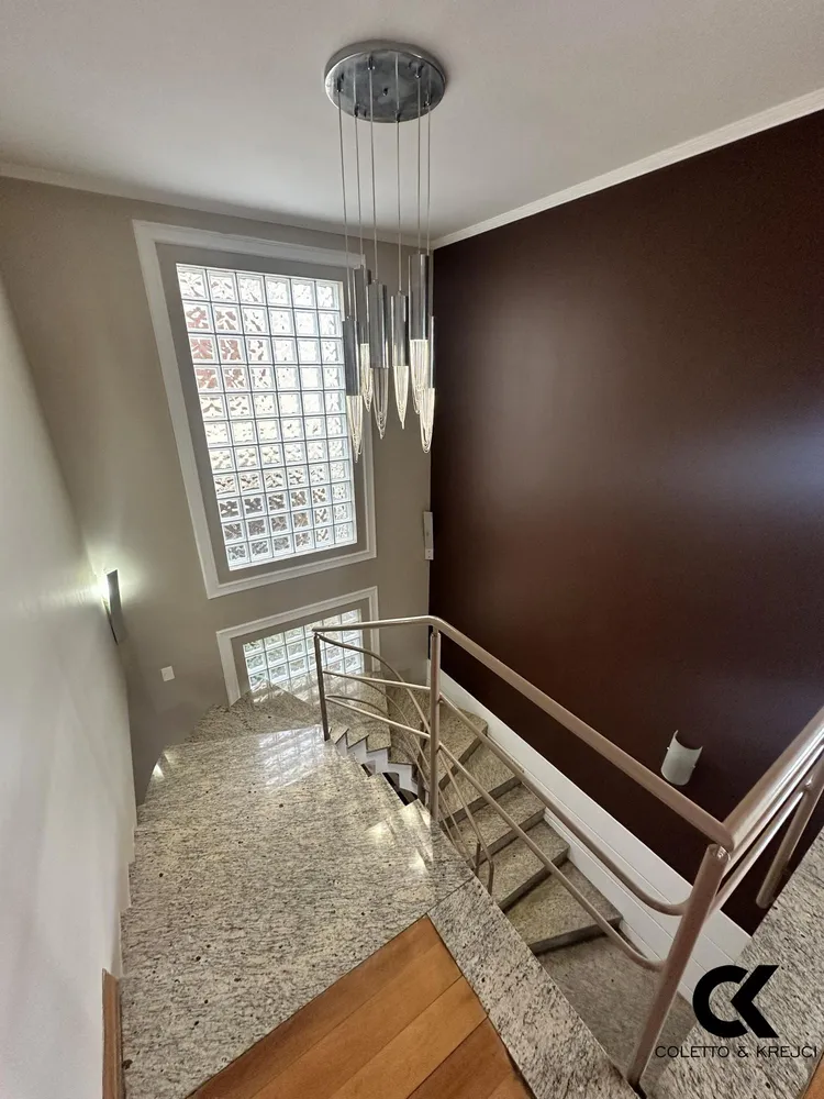Casa, 4 quartos, 290 m² - Foto 6