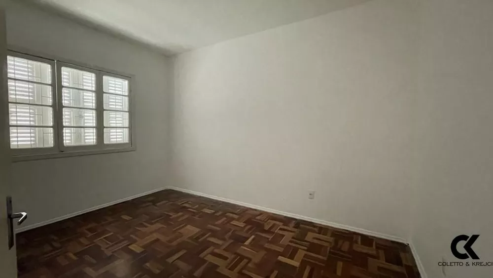 Casa, 3 quartos, 298 m² - Foto 8