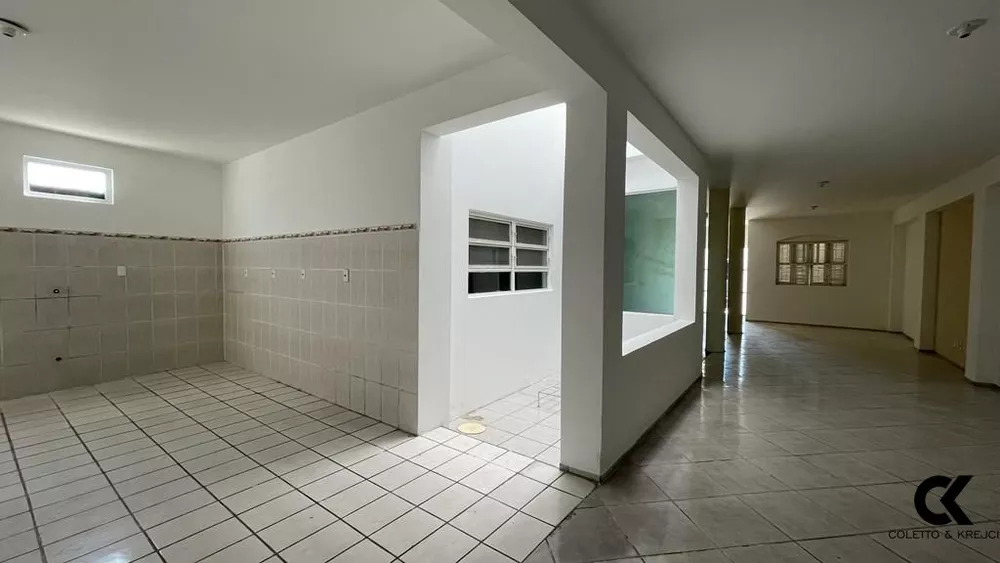 Casa, 3 quartos, 298 m² - Foto 7