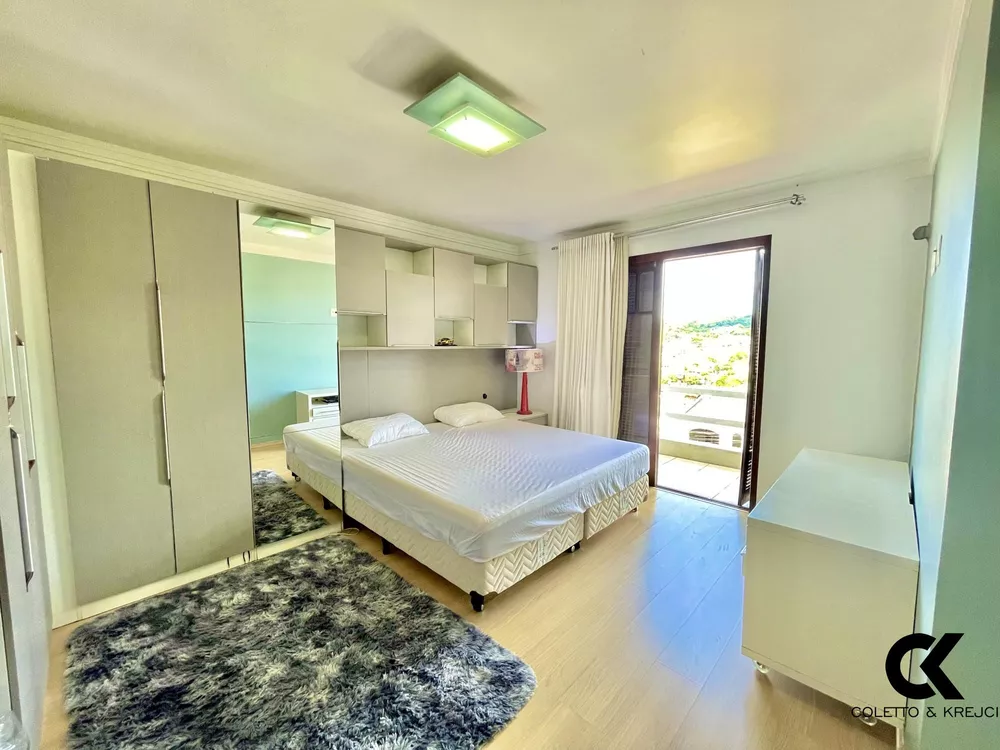 Casa, 3 quartos, 396 m² - Foto 2