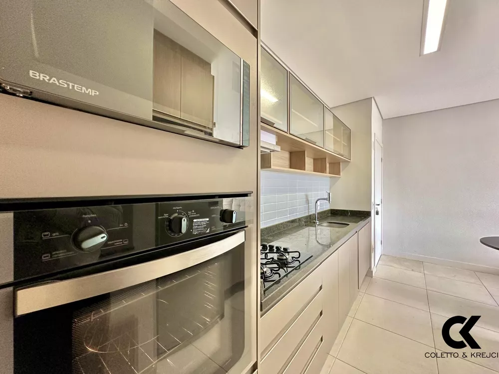 Apartamento à venda com 2 quartos, 65m² - Foto 6