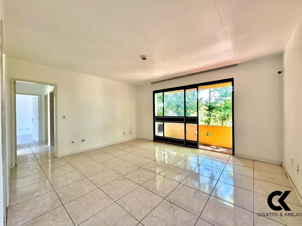 Apartamento à venda com 3 quartos, 92m² - Foto 1