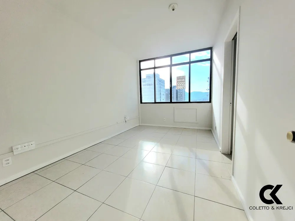 Sala-Conjunto, 40 m² - Foto 1