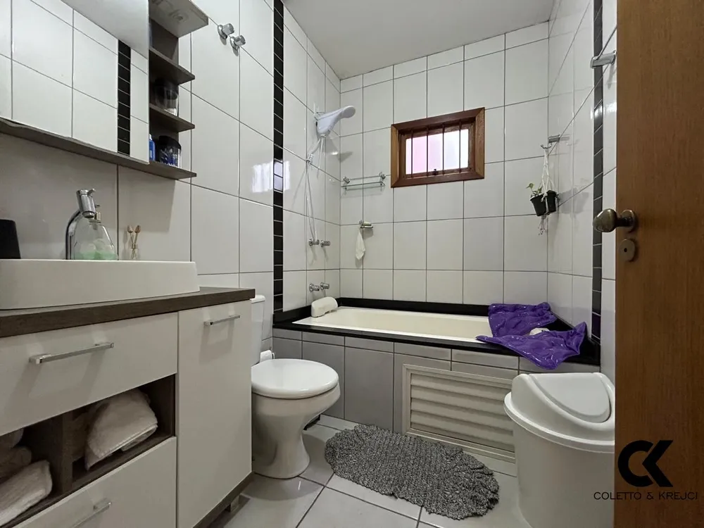 Casa, 4 quartos, 165 m² - Foto 4