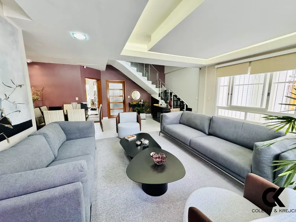 Casa, 3 quartos, 364 m² - Foto 2