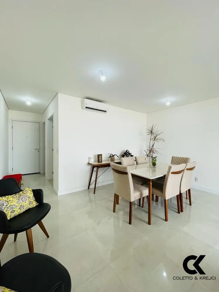 Apartamento, 3 quartos, 131 m² - Foto 1