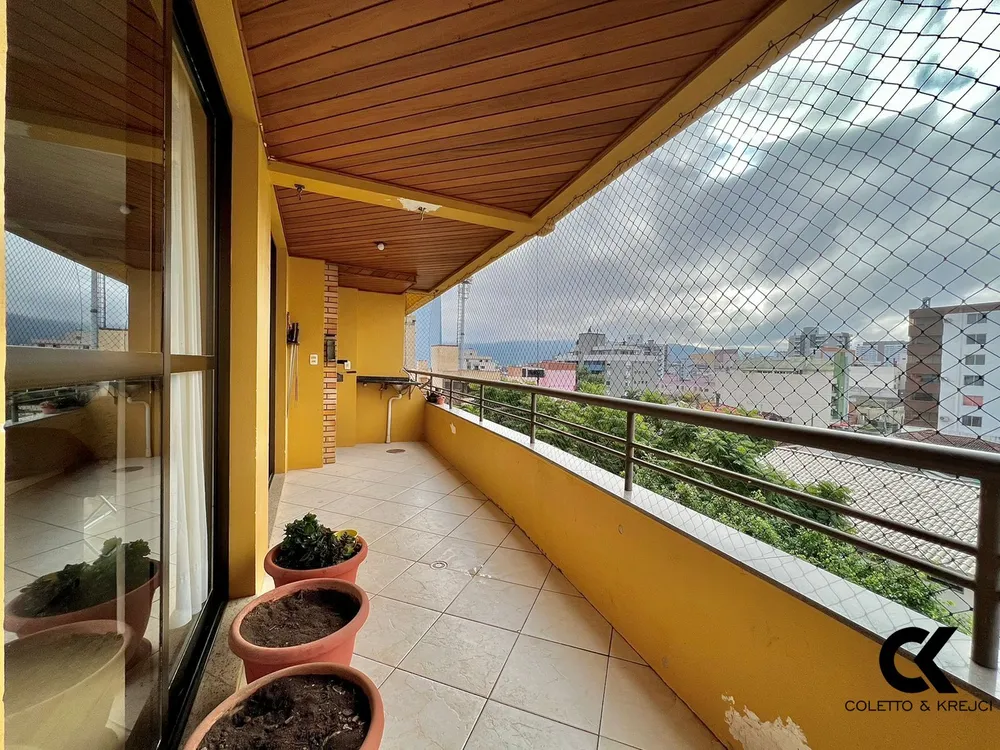 Apartamento, 4 quartos, 202 m² - Foto 2