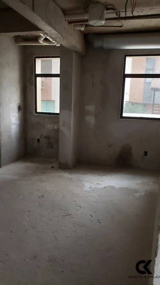 Apartamento, 4 quartos, 220 m² - Foto 1