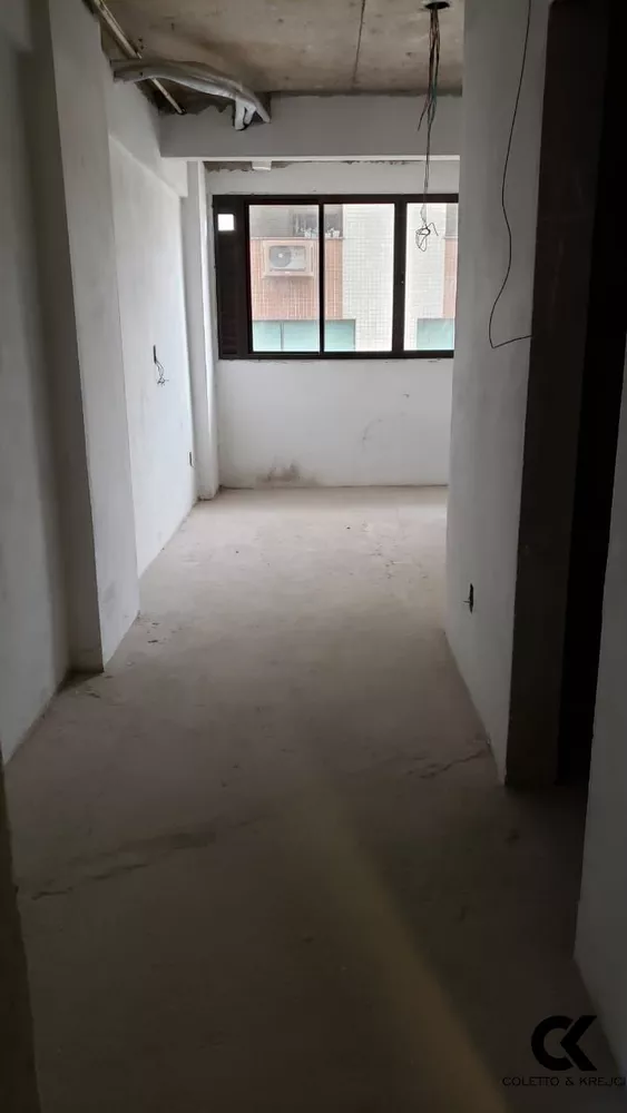 Apartamento, 4 quartos, 220 m² - Foto 2