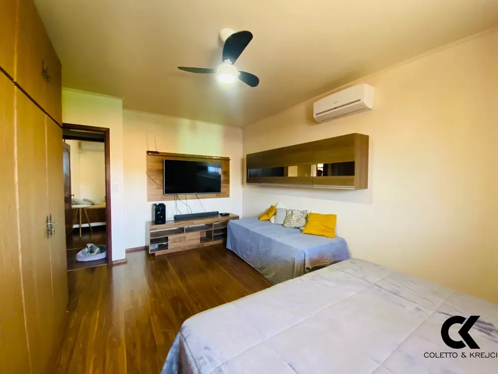 Casa, 6 quartos, 474 m² - Foto 4