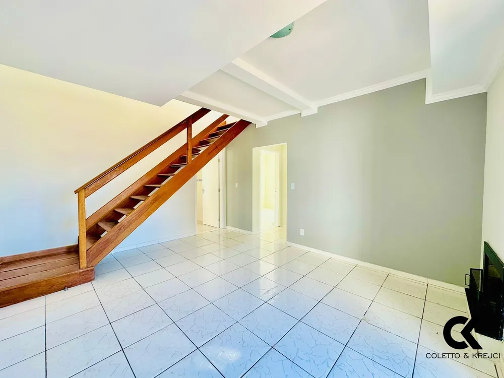 Cobertura, 3 quartos, 121 m² - Foto 2