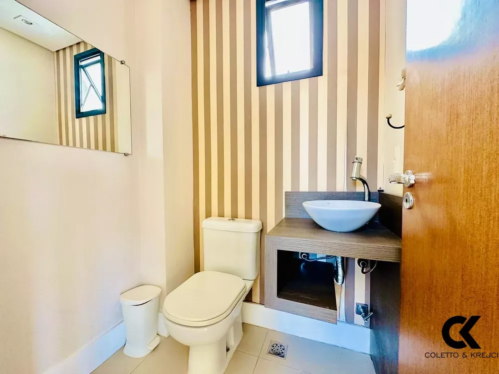 Cobertura, 3 quartos, 214 m² - Foto 5