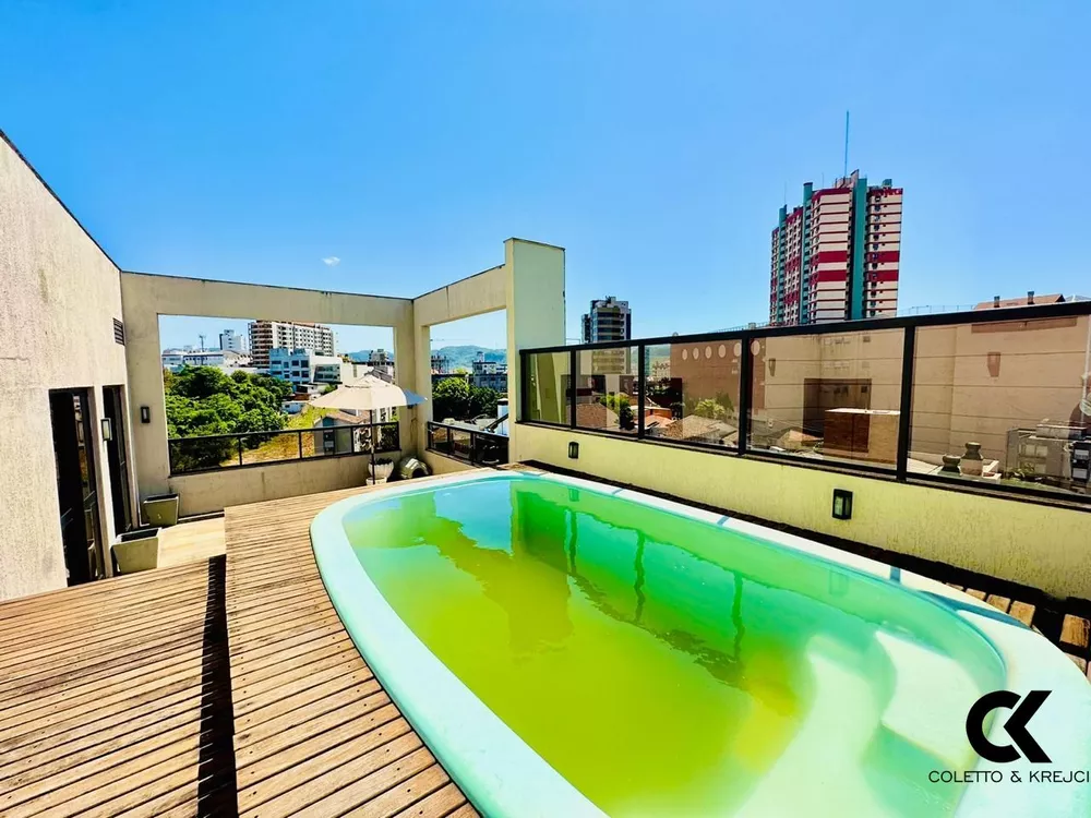 Cobertura, 3 quartos, 214 m² - Foto 13