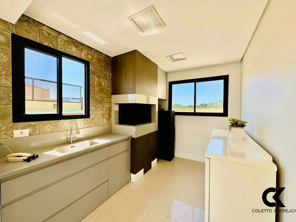 Cobertura, 3 quartos, 214 m² - Foto 20