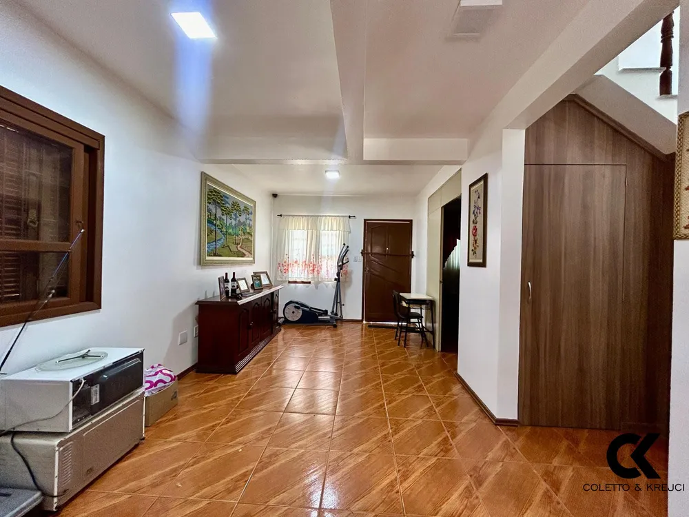 Casa, 4 quartos, 199 m² - Foto 3