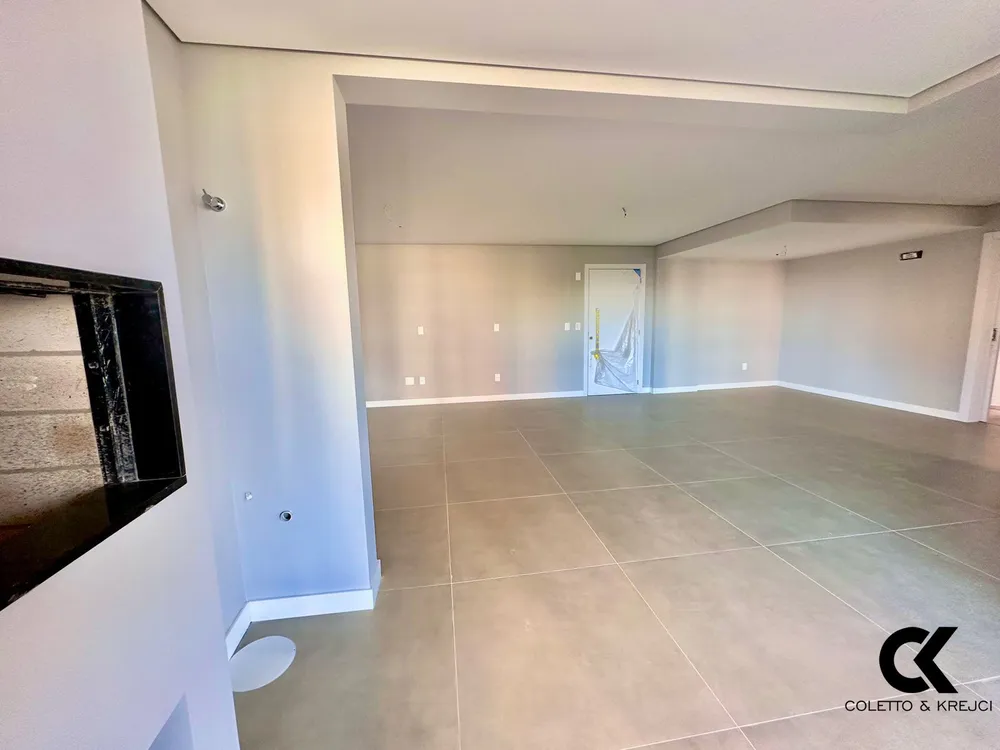 Apartamento, 3 quartos, 155 m² - Foto 1